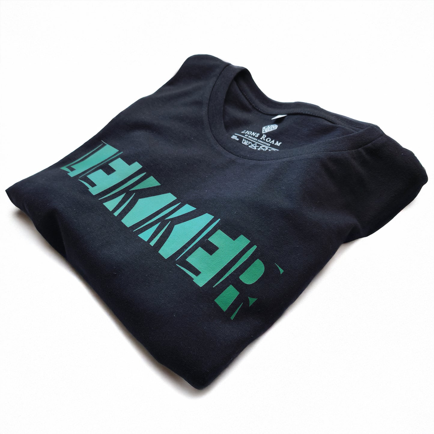 A black t-shirt with the phrase "Lekker" printed in Green.